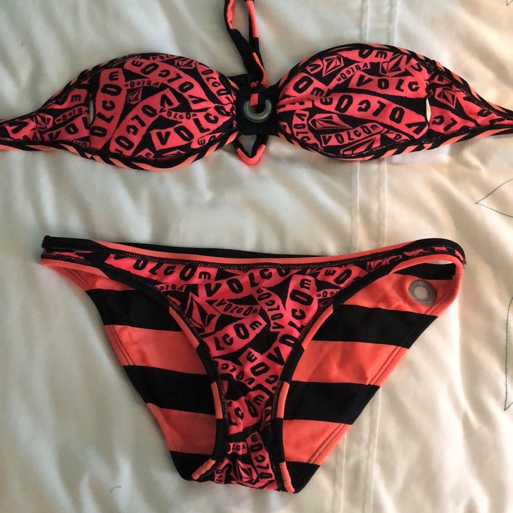 Volcom Stone bikini - Picture 3 of 3